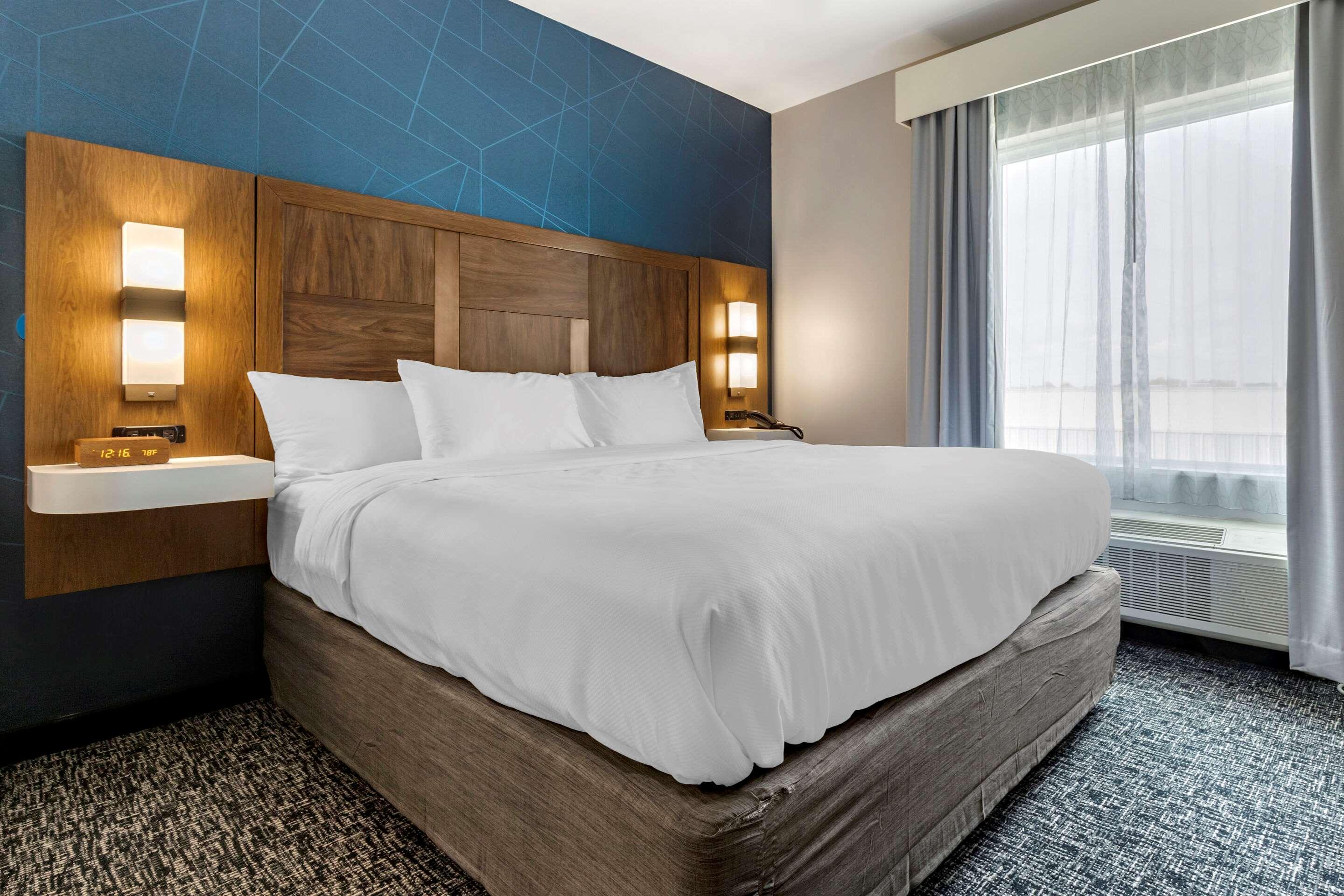 Comfort Suites Greenville Airport Eksteriør bilde
